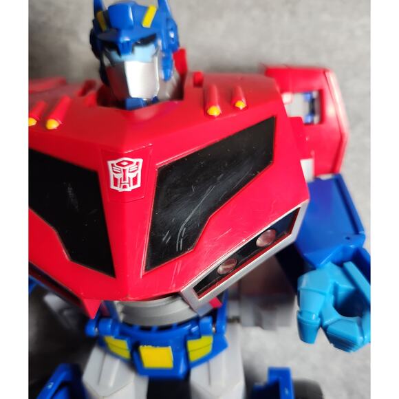 Transformers Optimus Prime 11" Hasbro Lights And Sounds 2007 Pre-owned - Picture 8 of 8
